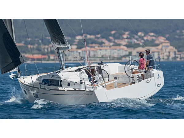 Oceanis 381 från Sailfleet i Orhaniye