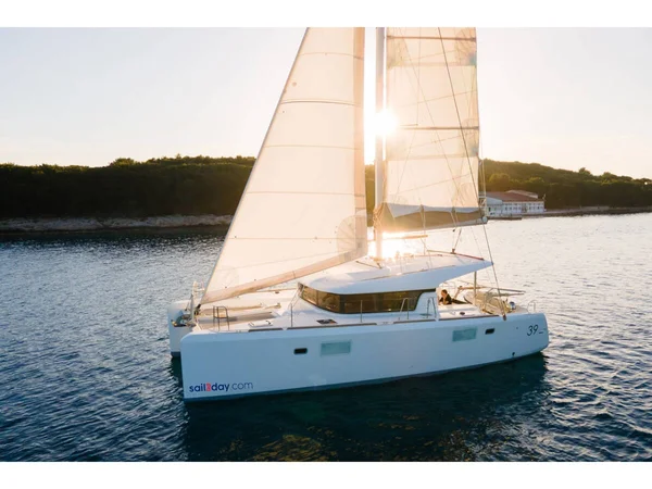 Lagoon 39 af SAIL2DAY i Nydri