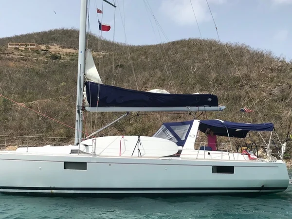 Oceanis 48 from Conch Charters in Road Town
