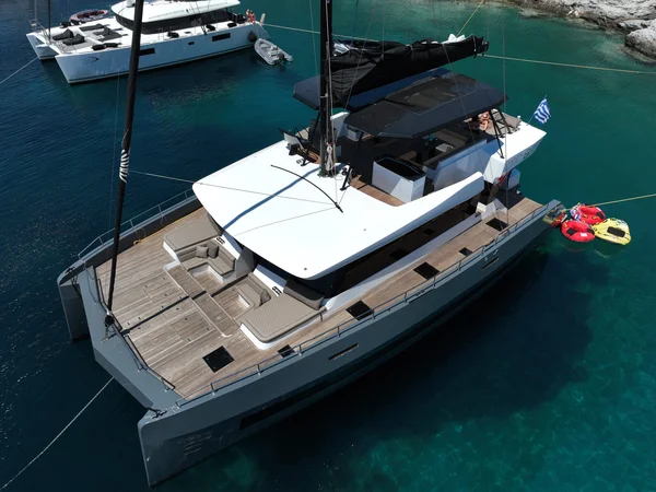 Moon Sail 60 della Perfect Yachts a Lavrion