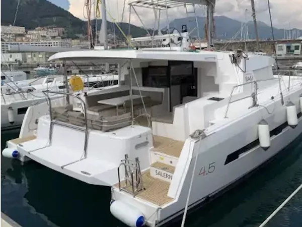 Bali 4.5 from StarSail in Salerno