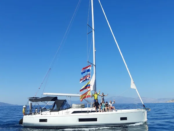 Oceanis 46.1 from Tailwind Yachting in Athens