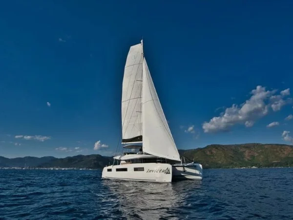 Lagoon 50 yritykseltä SK-Yachting Rodoksella