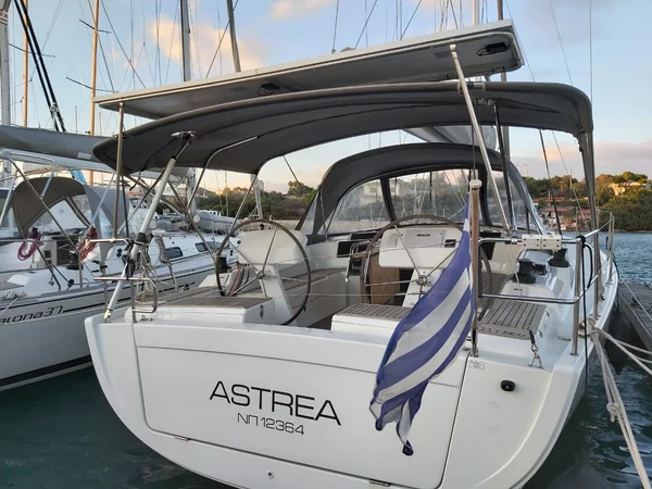 Hanse 458 de Dynamic Sailing en Lavrion