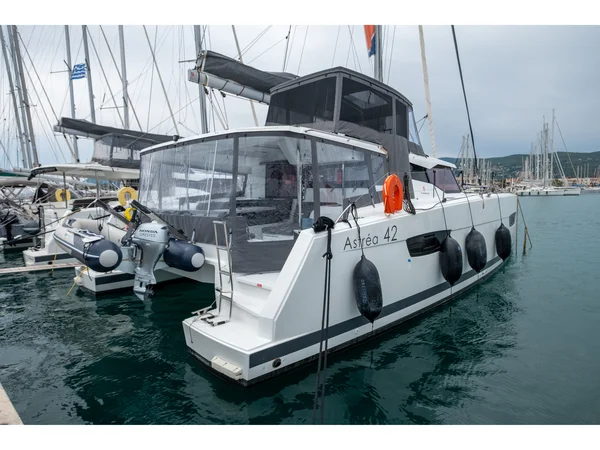 Fountaine Pajot Astréa 42 from Bax Yachting in Lefkada