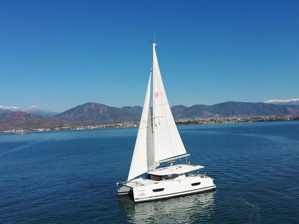 Fountaine Pajot Lucia 40 von LoveSail in Fethiye