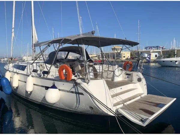 Bavaria 51 Cruiser von Valentino Yachts in Athen