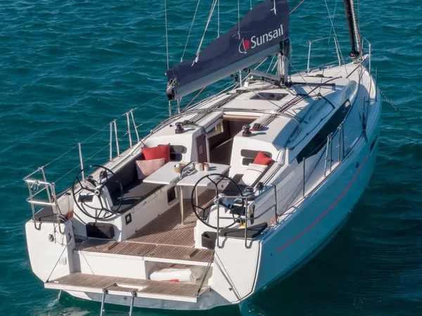 Sun Odyssey 380 de Sunsail en Lefkada
