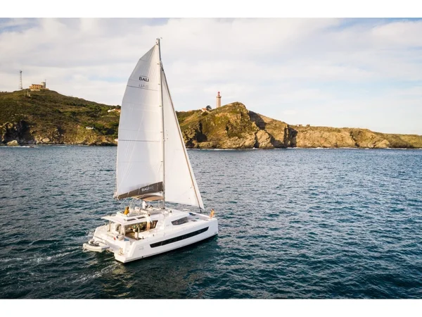 Bali 4.6 da Medcat Group em Andratx