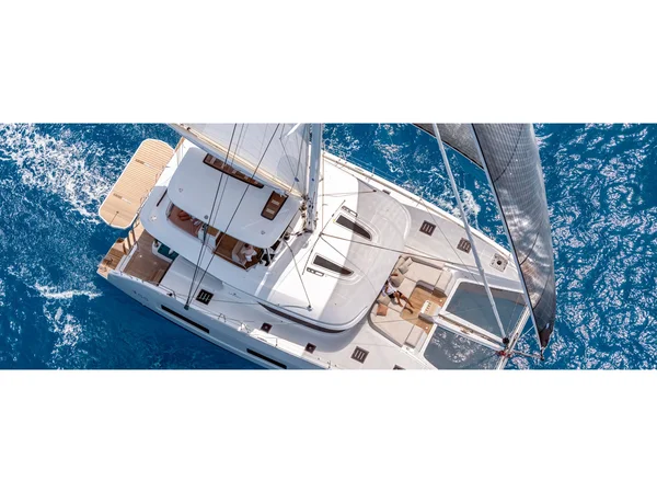 Lagoon 55 from Cavo Yachting in Lefkada