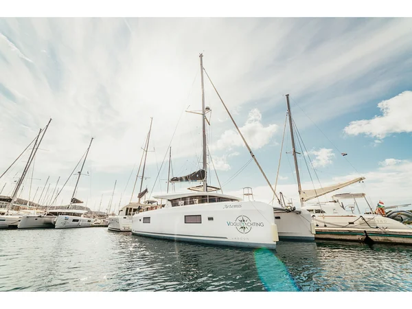 Lagoon 42 da Vogue Yachting em Šibenik