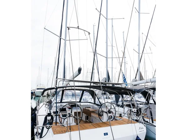 Bavaria C45 par K2yachting à Mykonos