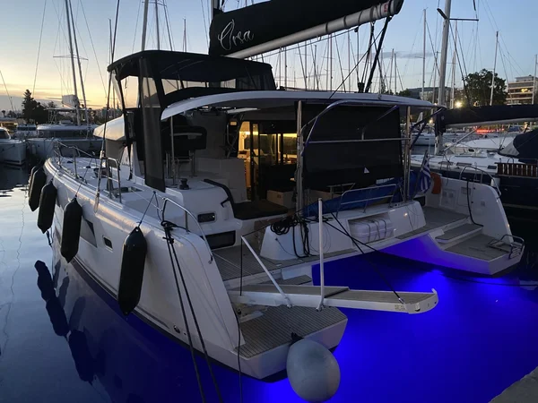 Lagoon 42 par Puresailing Yachting à Skiathos