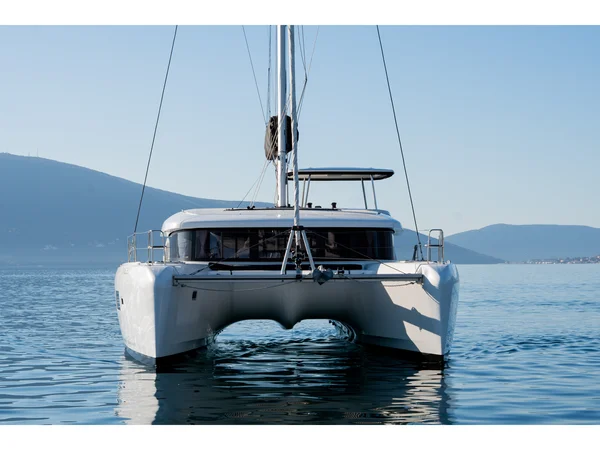 Lagoon 42 von SVP Charter in Tivat