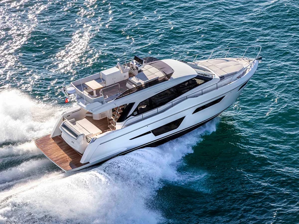 Ferretti Yachts 500 van Prime Yachting in Podstrana