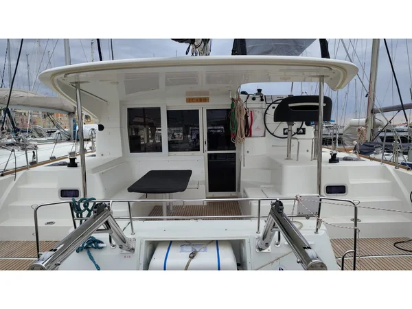 Lagoon 40 af Blue Dream Charter i Procida