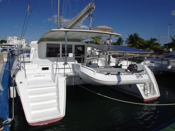 Lagoon 421 de Platten Sailing Cuba en Cienfuegos