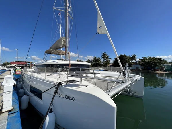 Lagoon 46 de Platten Sailing Cuba en Cienfuegos