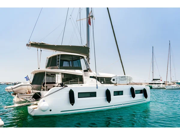 Lagoon 46 de Prima Yachting en Atenas