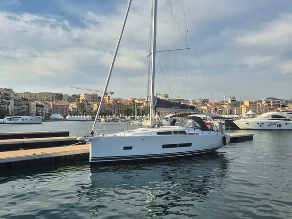 Hanse 360 from Ocean Freedom in Castiglioncello