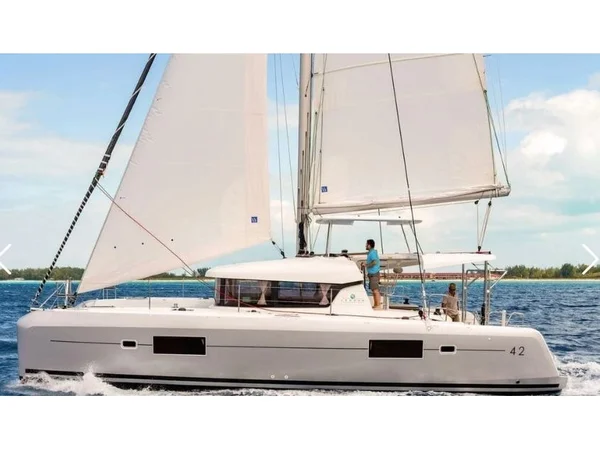 Lagoon 42 par K2yachting à Mykonos