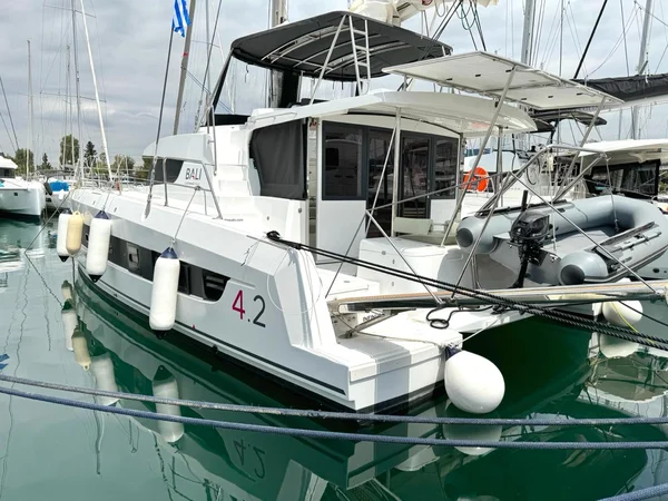 Bali 4.2 from Tailwind Yachting in Athens