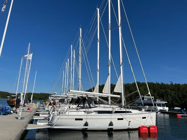 Bavaria 37 Cruiser par Yachtcharter Sweden à Saltsjöbaden