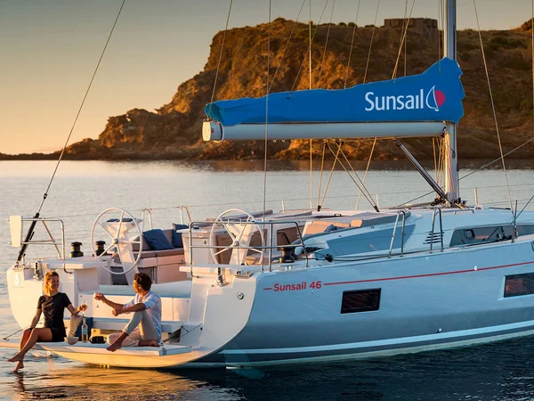 Oceanis 46 van Sunsail in Piraeus