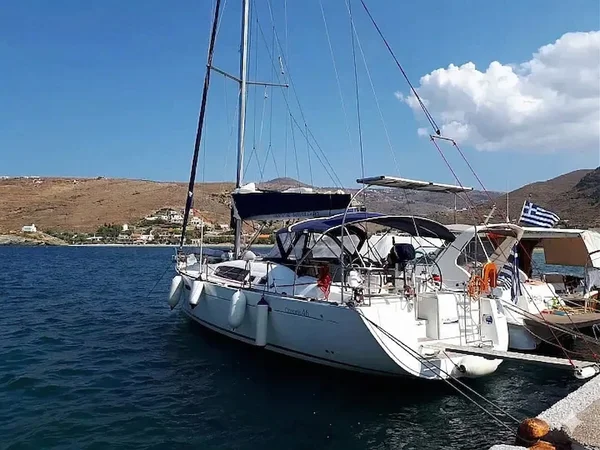 Oceanis 46 par Chatzigiannis Yacht - Sailing Holidays Hub à Volos
