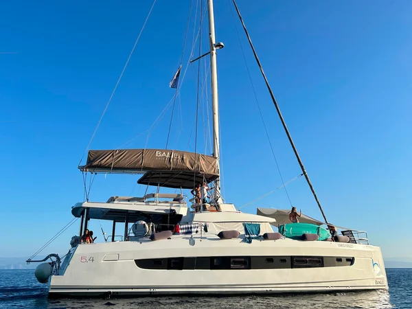 Bali 5.4 av Barcando Charter i Portisco