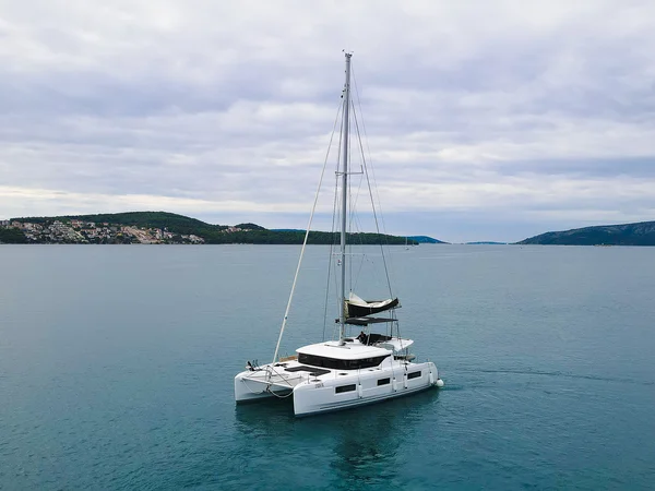 Lagoon 46 from Baotic Yachting in Seget Donji