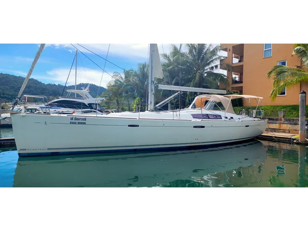 Oceanis 54 av Aqua Charters i Ko Chang