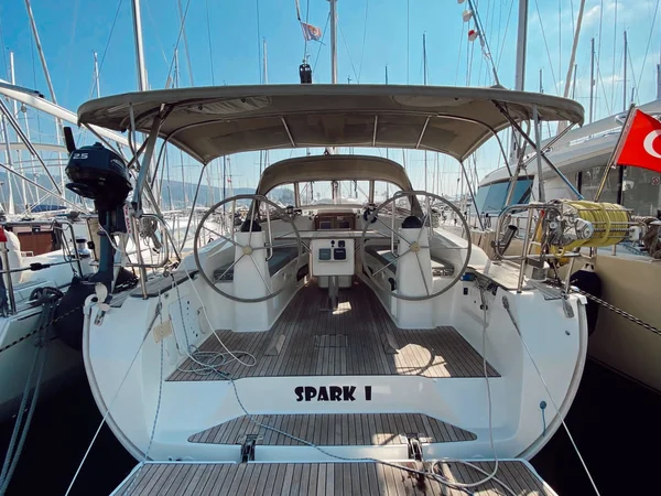 Bavaria 40 Cruiser av Bonbon Sailing i Bodrum