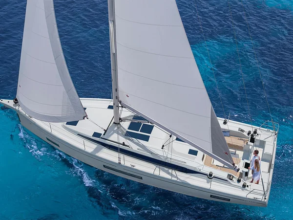 Bavaria 46 Cruiser from Yates Mallorca in Palma de Mallorca
