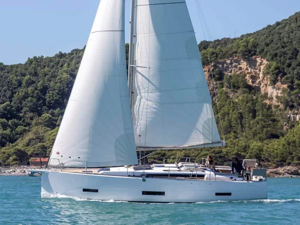 Dufour 390 from Yates Mallorca in Palma de Mallorca