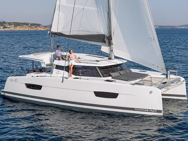 Fountaine Pajot Isla 40 from Yates Mallorca in Palma de Mallorca