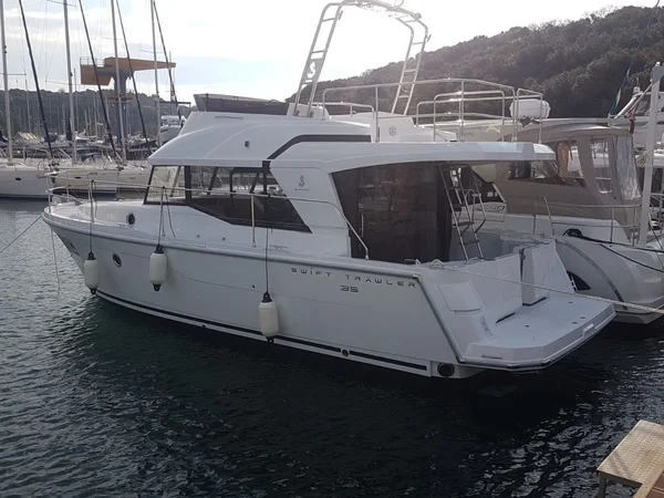 Swift Trawler 35 from Yacht-Charter-Center in Pula