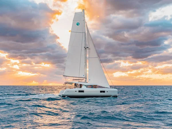 Lagoon 42 della VOG FLEET a Propriano