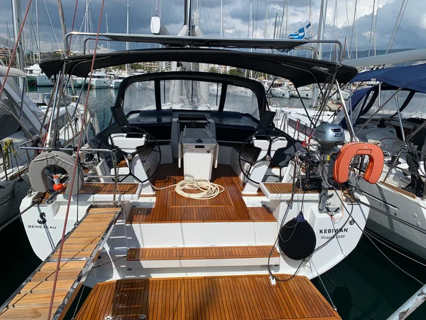 Oceanis 46.1 par Kappabeta Yachting à Athènes
