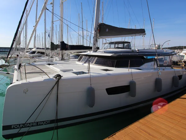 Fountaine Pajot Tanna 47 de Marina Yacht Charter en Olbia