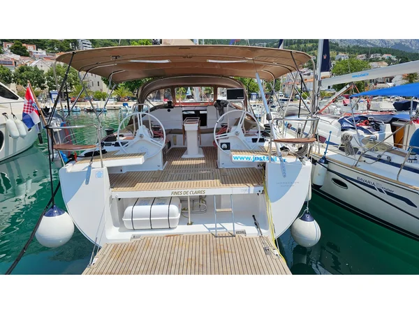 Elan Impression 50 af Just Sail Charter i Baska Voda