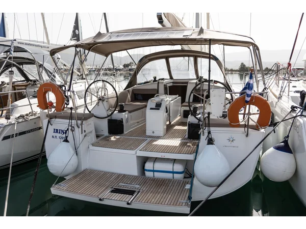 Sun Odyssey 440 af Ionian Catamarans på Korfu