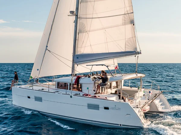 Lagoon 400 av Dragut Sailing i Bodrum