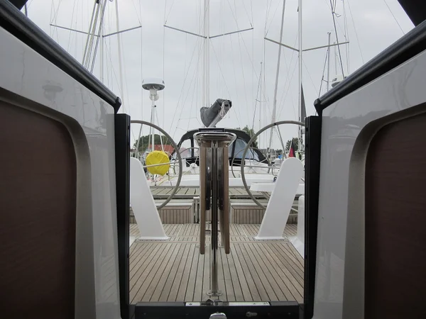 Hanse 418 from Yachtcharter Sweden in Saltsjöbaden