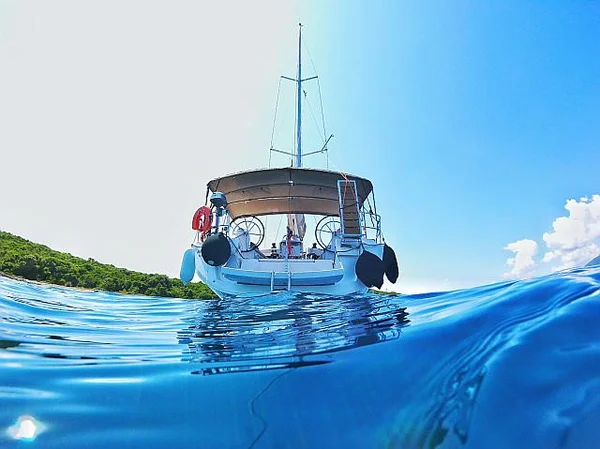 Sun Odyssey 519 da Summer Sail em Atenas