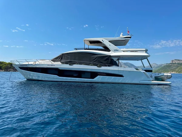 Galeon 680 Fly van Ocean Yacht Charter in Dubrovnik