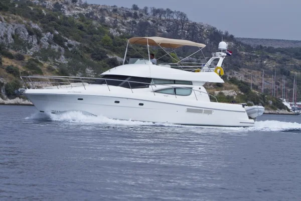 Prestige 46 van Offshore Boote in Primošten