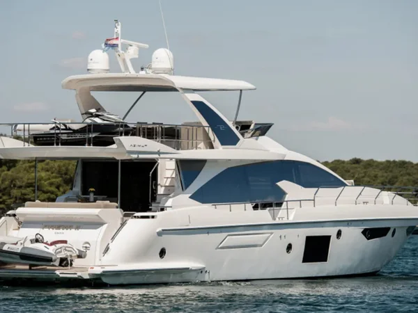 Azimut 72 from Ava & Aleksander Yachting in Skradin