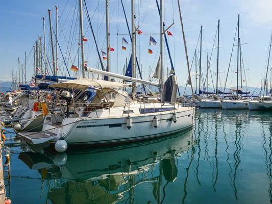 Bavaria 37 Cruiser da BBS Yachting em Fethiye