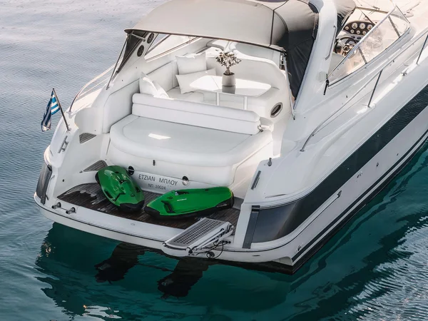 Bavaria 40 Cruiser af Kottero Exclusive Yachting i Mykonos